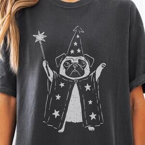 Halloween Pug Cute Witch Shirt - Gift For Pug Moms Or Dads